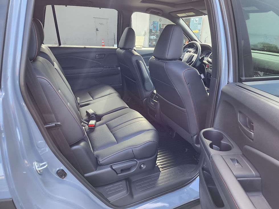 Thumbnail: 2022 Honda Pilot TrailSport AWD