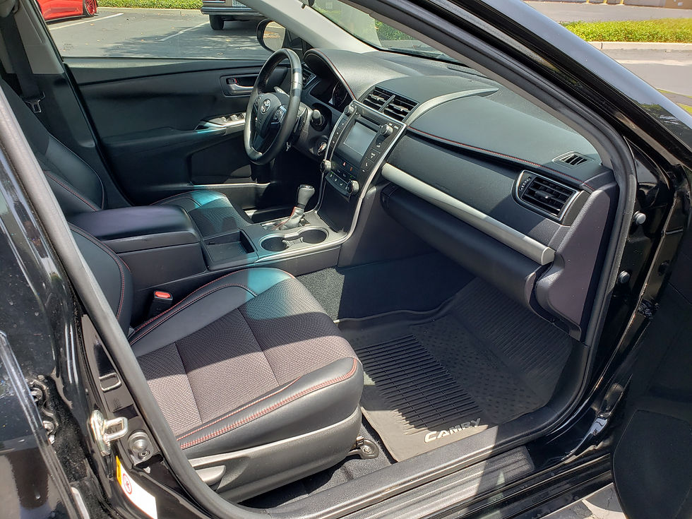 Thumbnail: 2016 Toyota Camry SE