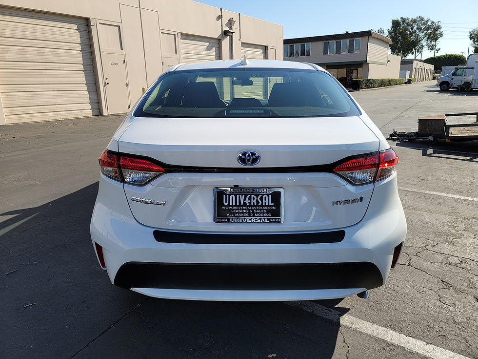 Thumbnail: 2021 Toyota Corolla LE Hybrid