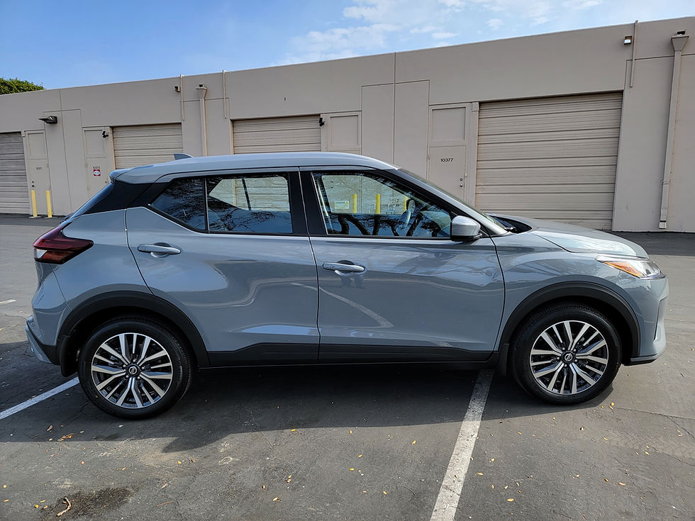 Thumbnail: 2021 Nissan Kicks SV