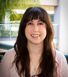 Brianna Headshot.jpg