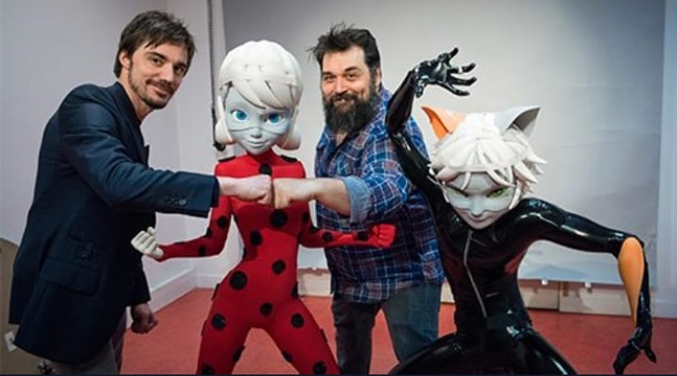 Ladybug And Cat Noir Statues Making Progress