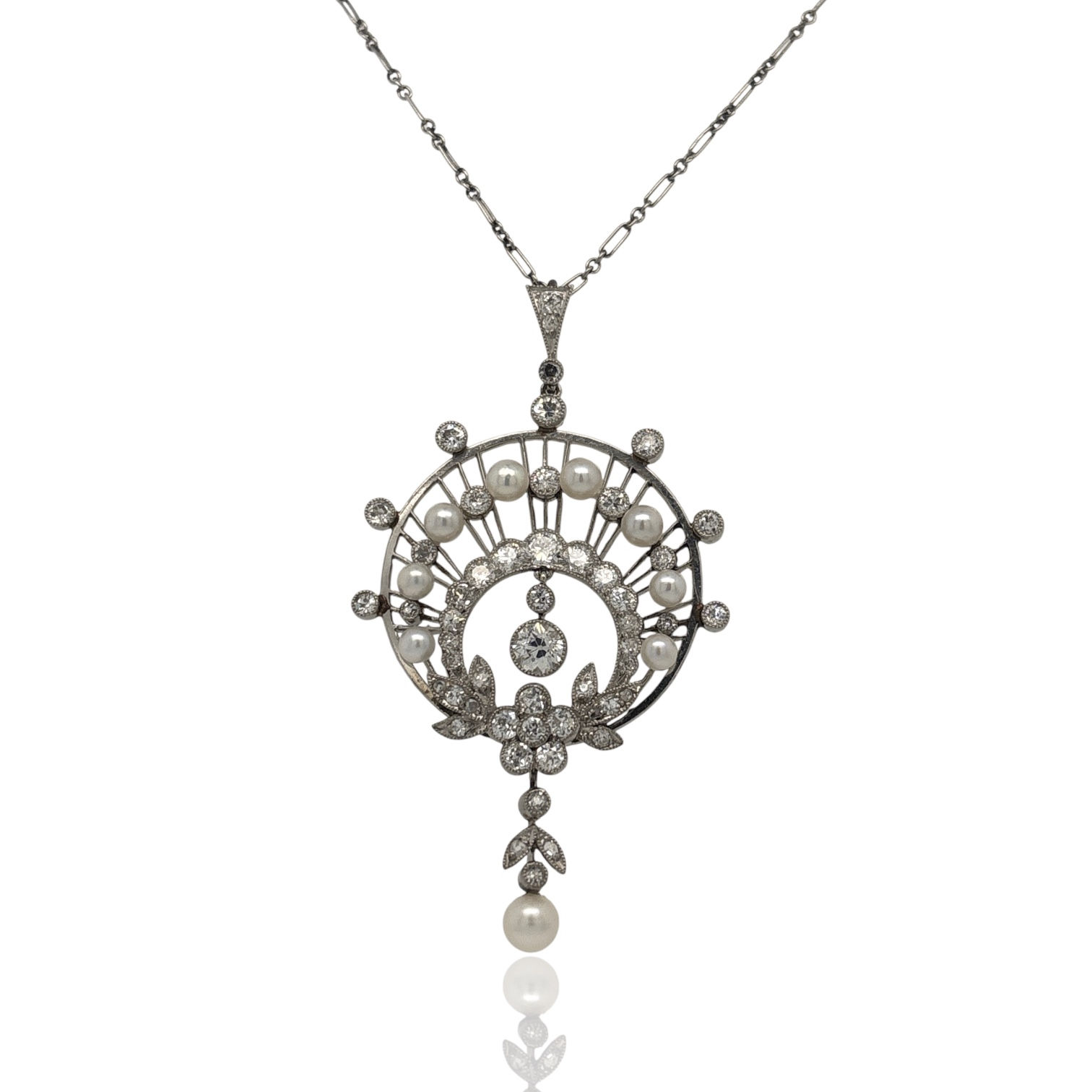VICTORIAN PEARL & DIAMOND PLATINUM PENDANT & CHAIN