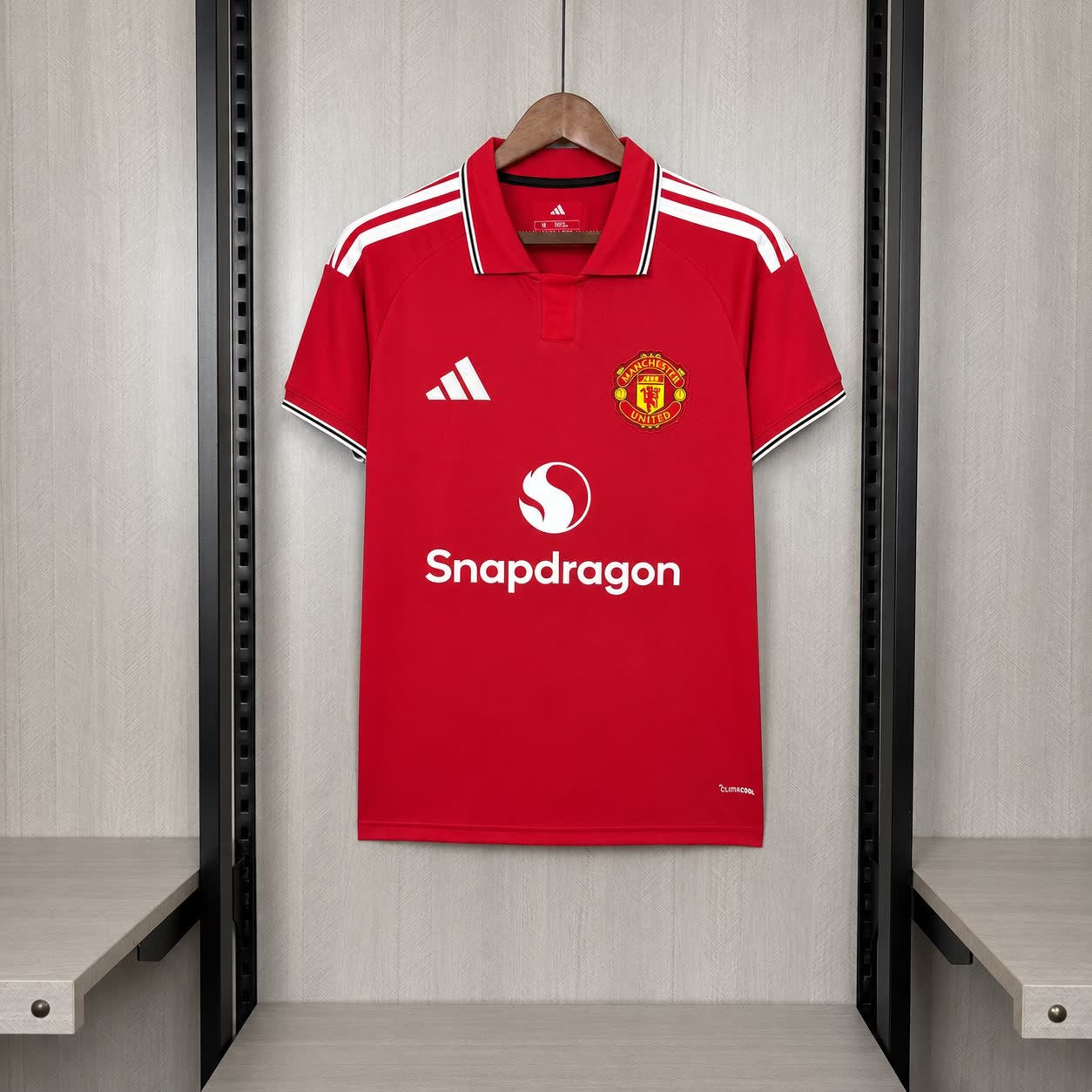 Manchester United 2026/27 - Home