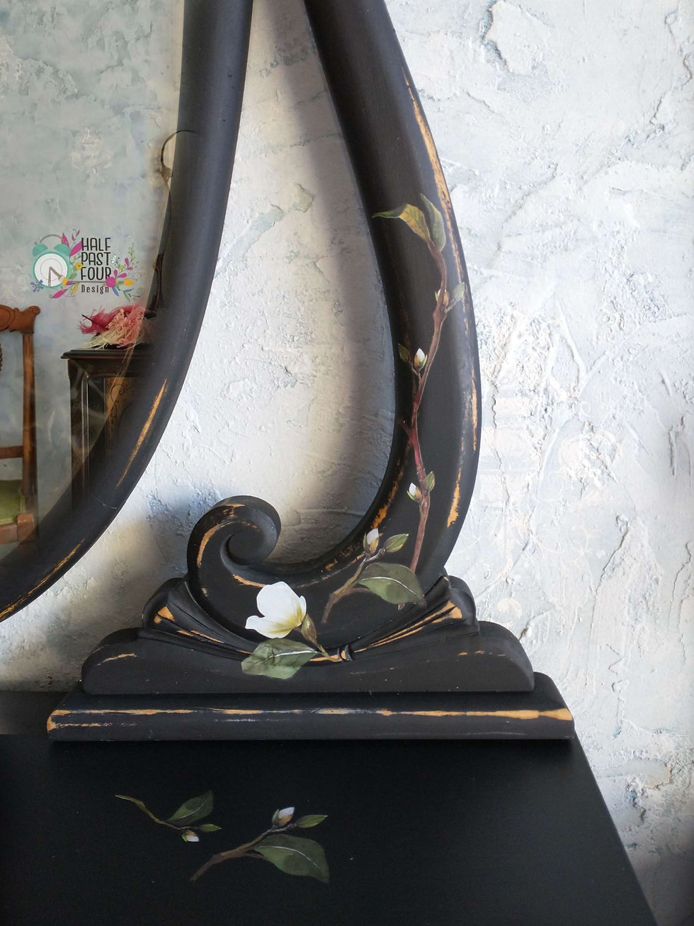 Thumbnail: Magnolia Dresser 