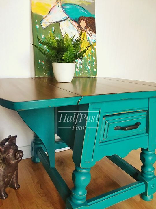 Thumbnail: Dropleaf Side Table