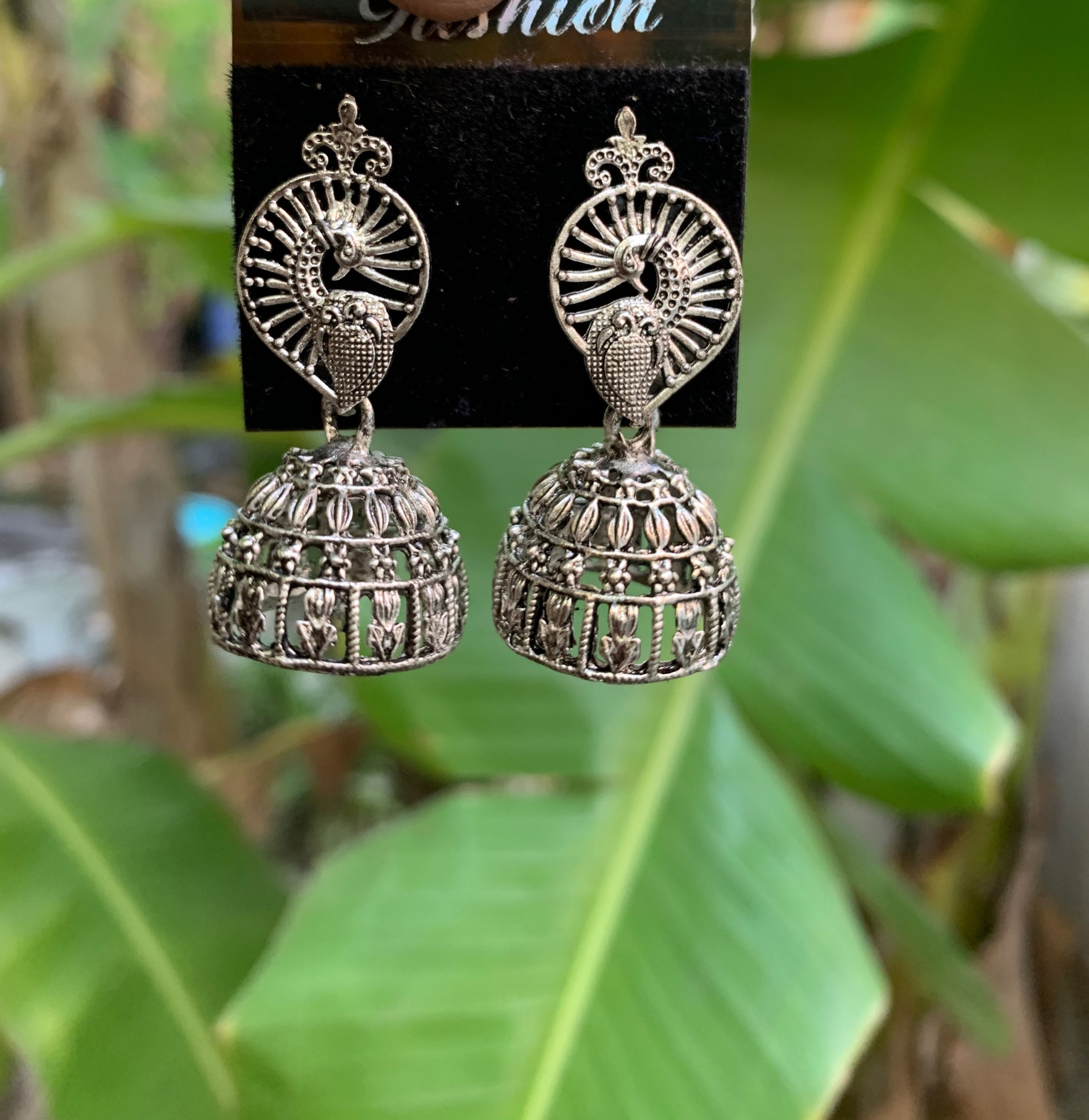 UAA002 Silver Oxidized