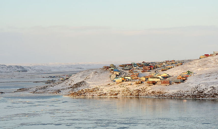1024px-Iqaluit_outskirts2.jpg