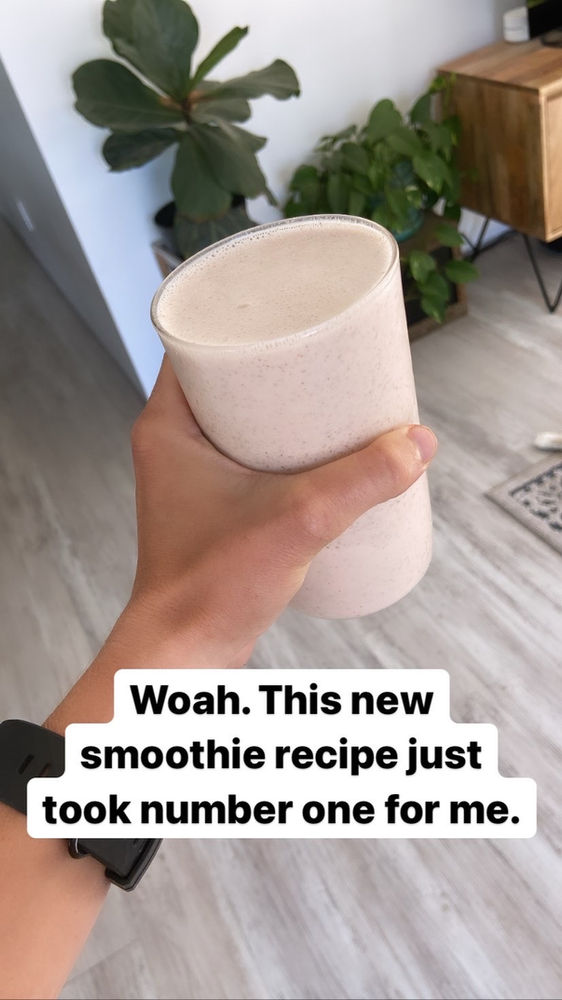 My Healthy Strawberry Smoothie Recipe 😋 [High Protein, Low Sugar]