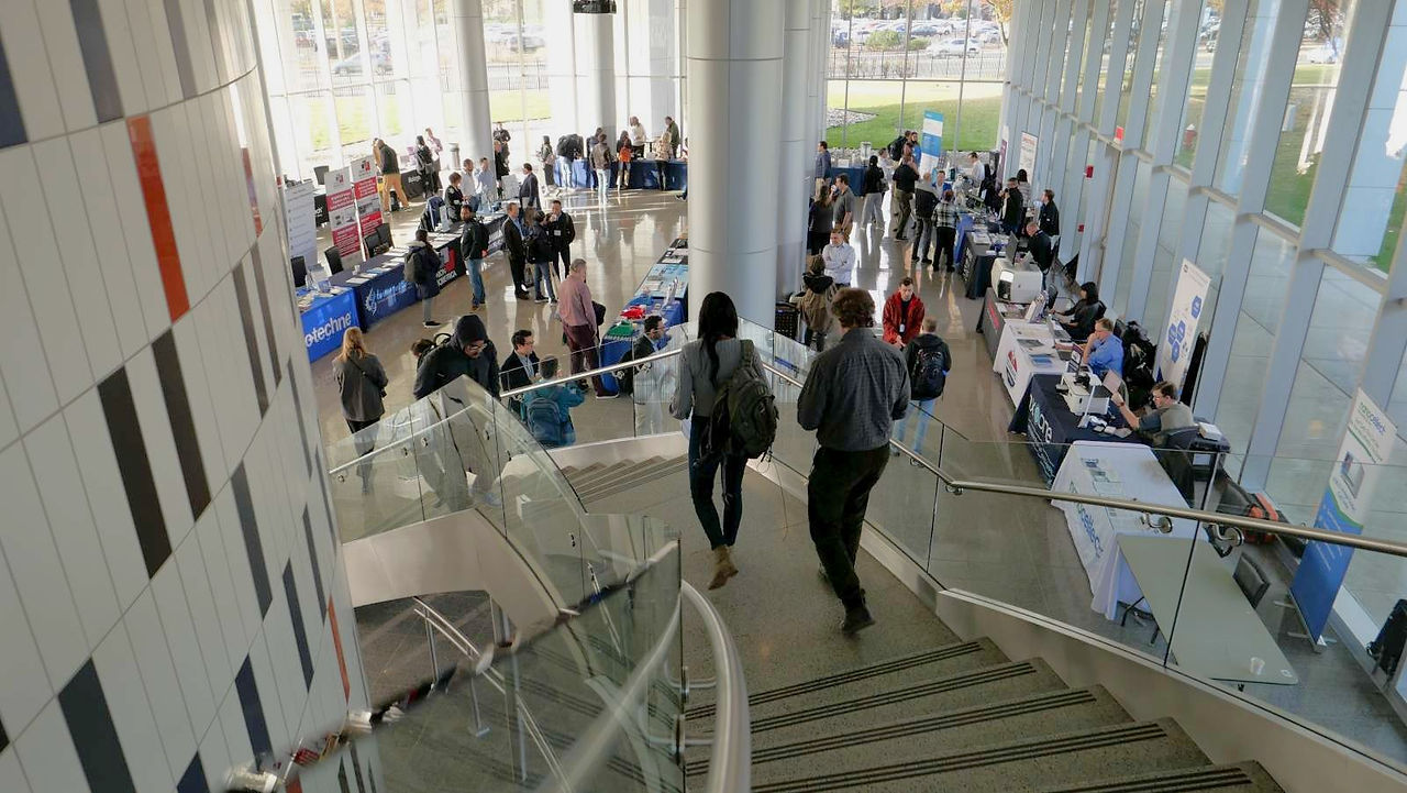 8:30AM - 9:30AM    Breakfast & Exhibits