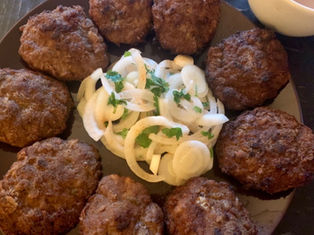 Rudy’s Keto Lamb Cutlets