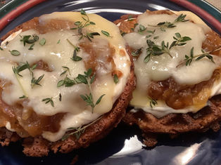 Keto French Onion Dip Chaffle