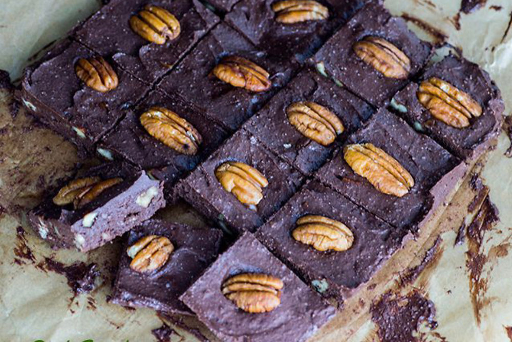 Keto Chocolate Pecan Fudge