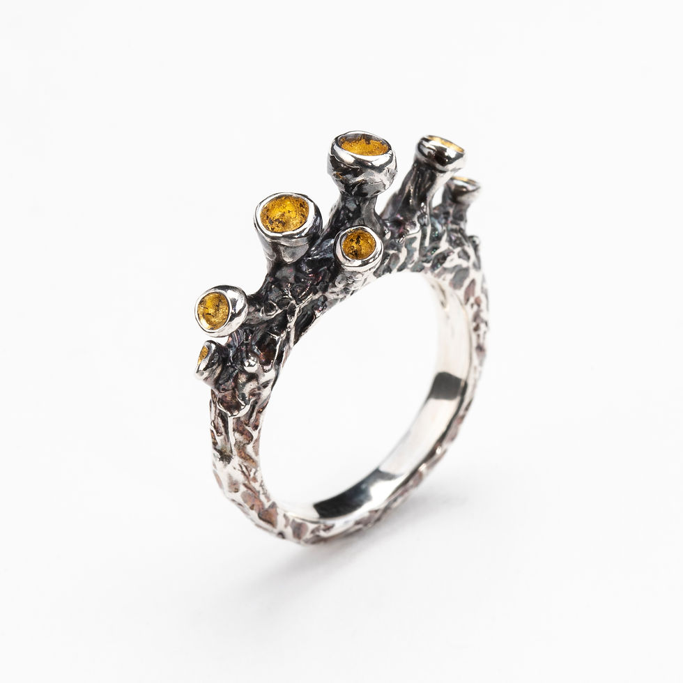 Thumbnail: Coral Ring with Gold Leaf