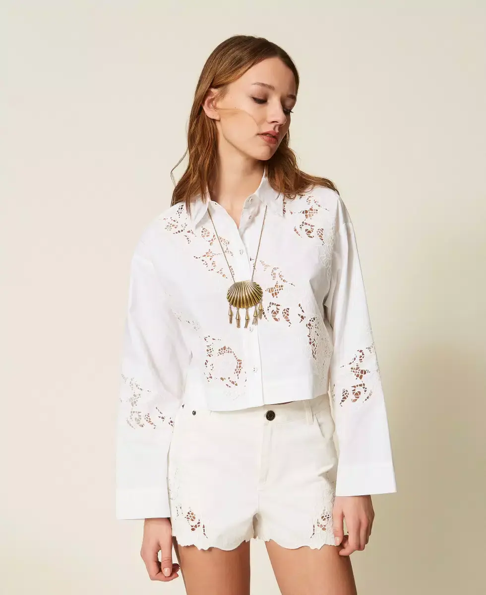 Miniatura: Camicia in popeline e sangallo