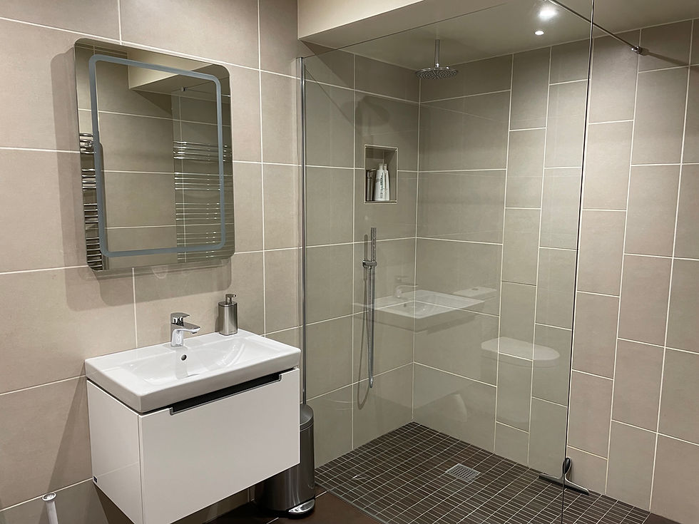 Ensuite Spinney Bedroom