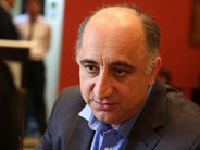 Մտածում ենք պոկված կախիչի մասին, չենք մտածում, թե ի՞նչ կմտածի 2-րդ դասարանցին դասագիրք չունենալու մասին. Սերոբ Խաչատրյան