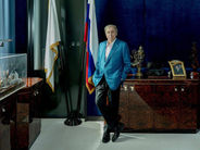 «Дефицит за снятие санкций». Как российский олигарх повышает цены на сливочное масло