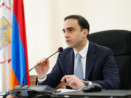 Ամենաշատ ձյունը տեղացել էր ֆեյսբուքում, մեր խնդիրը բակերի մաքրումն է. Տիգրան Ավինյան