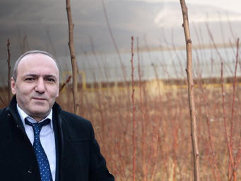 Քաղաքապետարանը շալախ տեսակի մեկ ծիրանենին գնել է 19 500 դրամով. «Հետք»