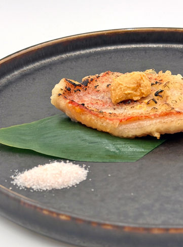 炙りきんき天婦羅 黄金うにバターがけ