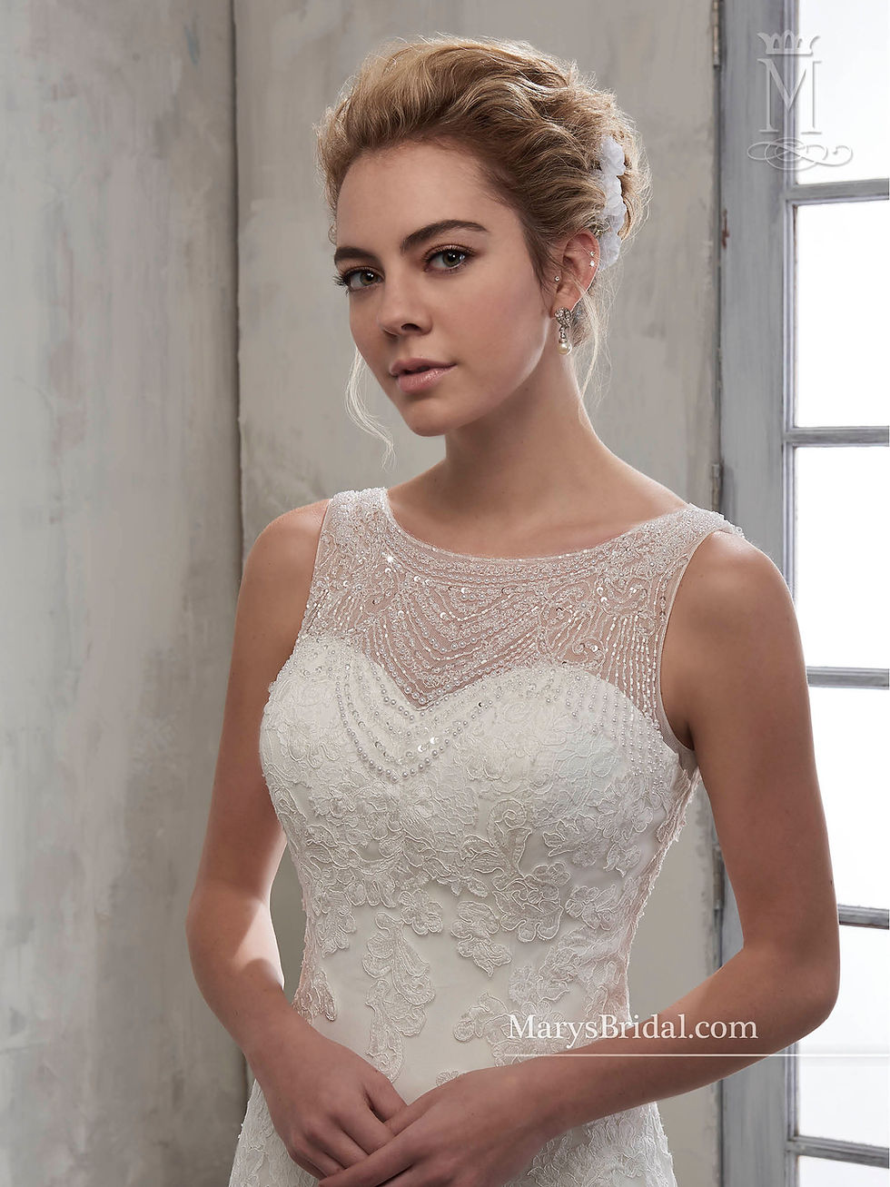 Thumbnail: White Mermaid Bridal Gown Size 14