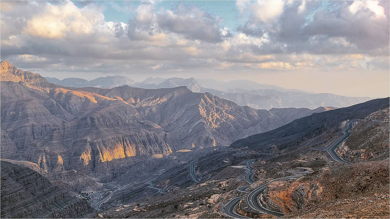 Jebel_Jais_-_panoramio