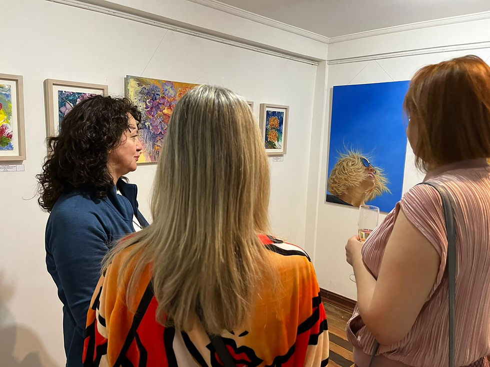 Exposición  "Desplazamientos"