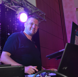 Subergs Ü30-Party in der Congress Union Celle