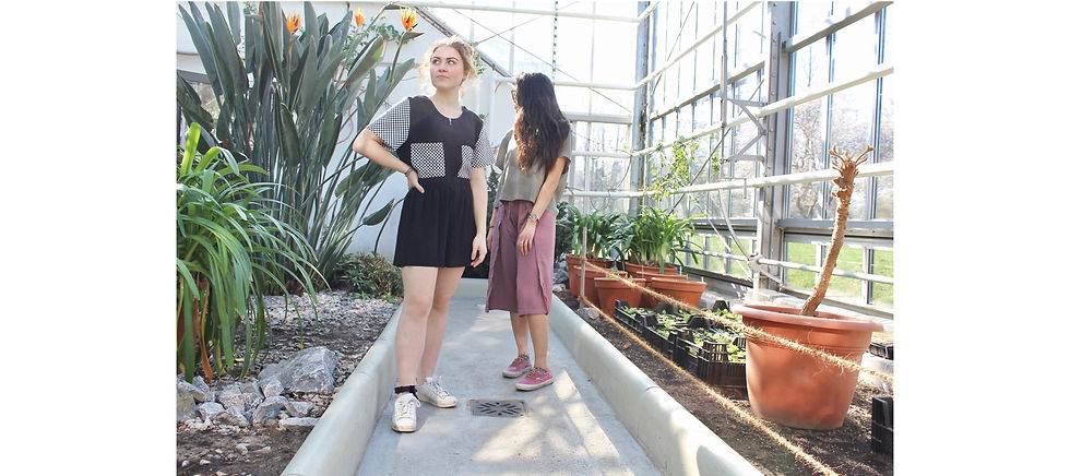 2 Taschen Shirt Schwarz Weiß Kariert - hannisch