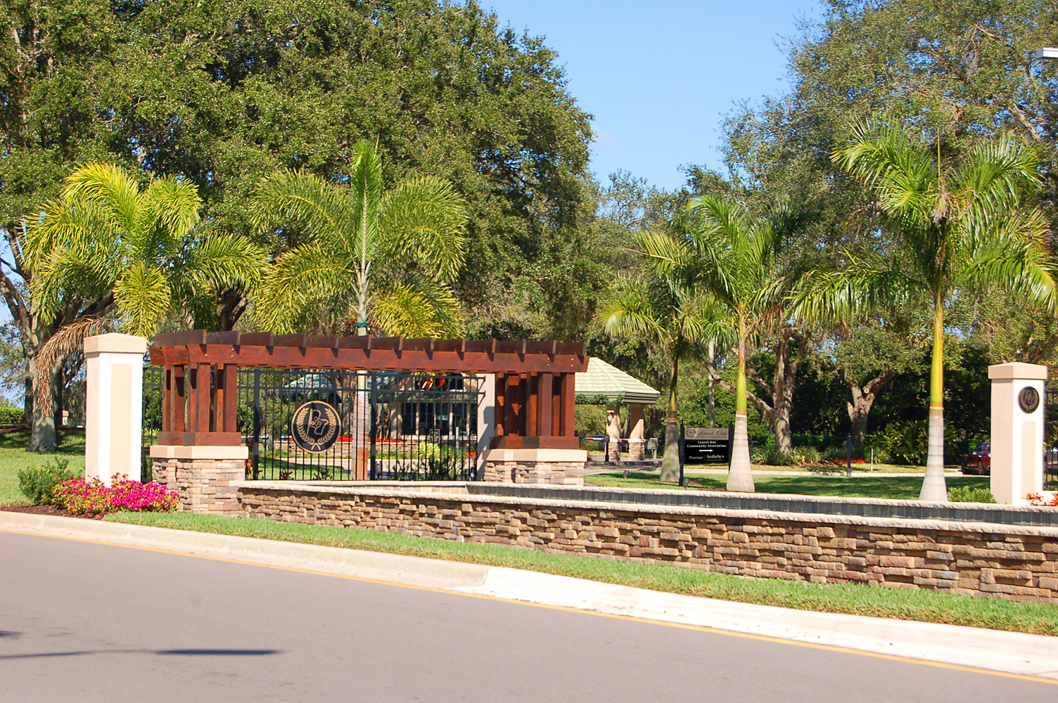 Gallery Sarasota FL Laurel Oak Community Association