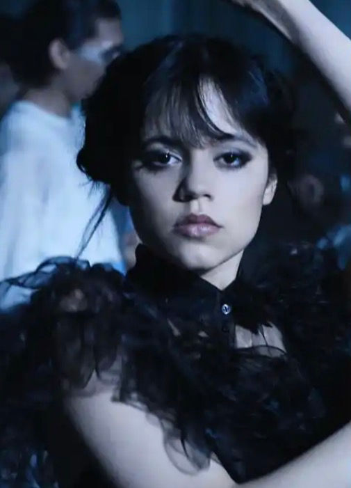 Léos Carax recrute Jenna Ortega pour sa fin du monde