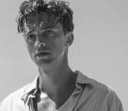 « L’Etranger » d’Albert Camus Par  François Ozon sortira dès cet automne