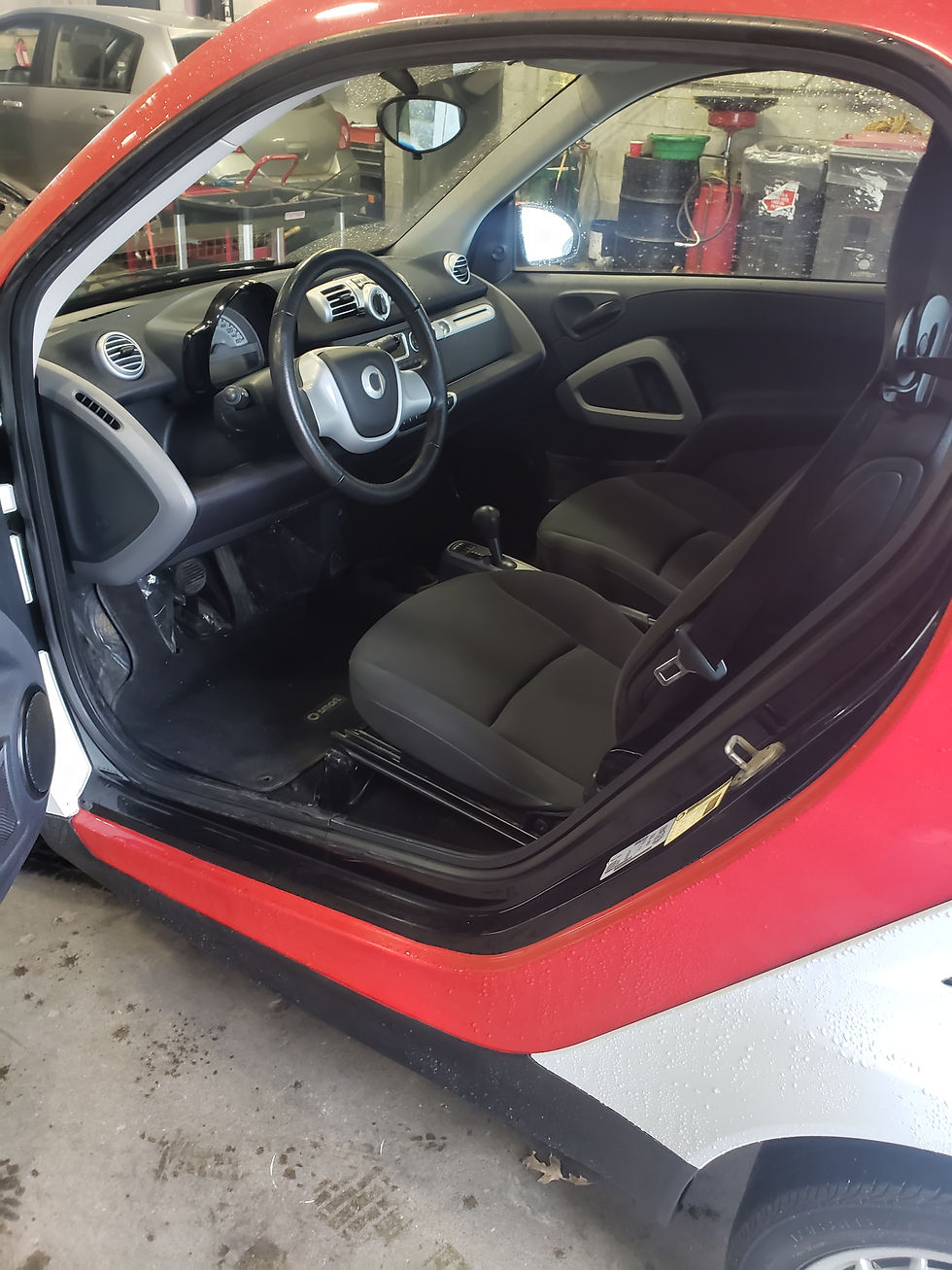 Thumbnail: 2013 Smart fortwo Automatic 