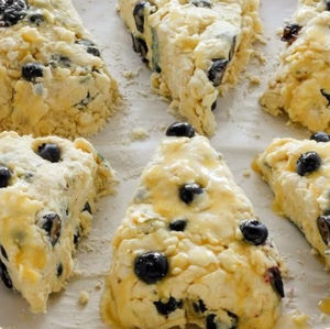 blueberry lemon scones.jpg