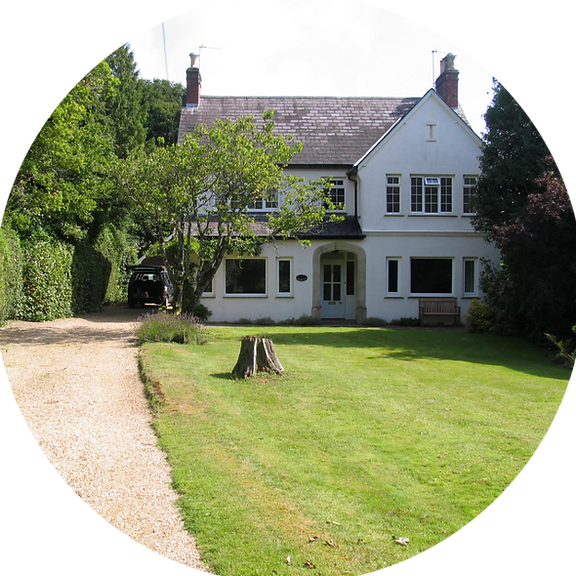 Photograph of original detatced dwelling house in Brockenhurst int the New Forest.