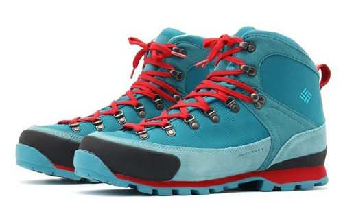 新しい登山靴はSCARPAのレベルGTXだ!