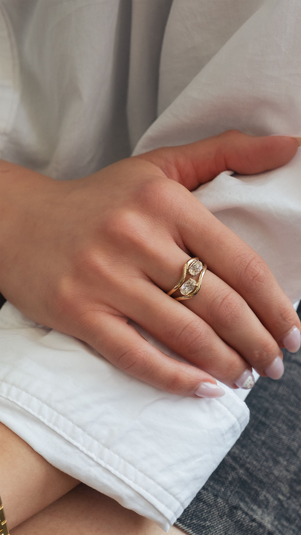 Thumbnail: Moval Cut Diamond Wavy Stack Ring