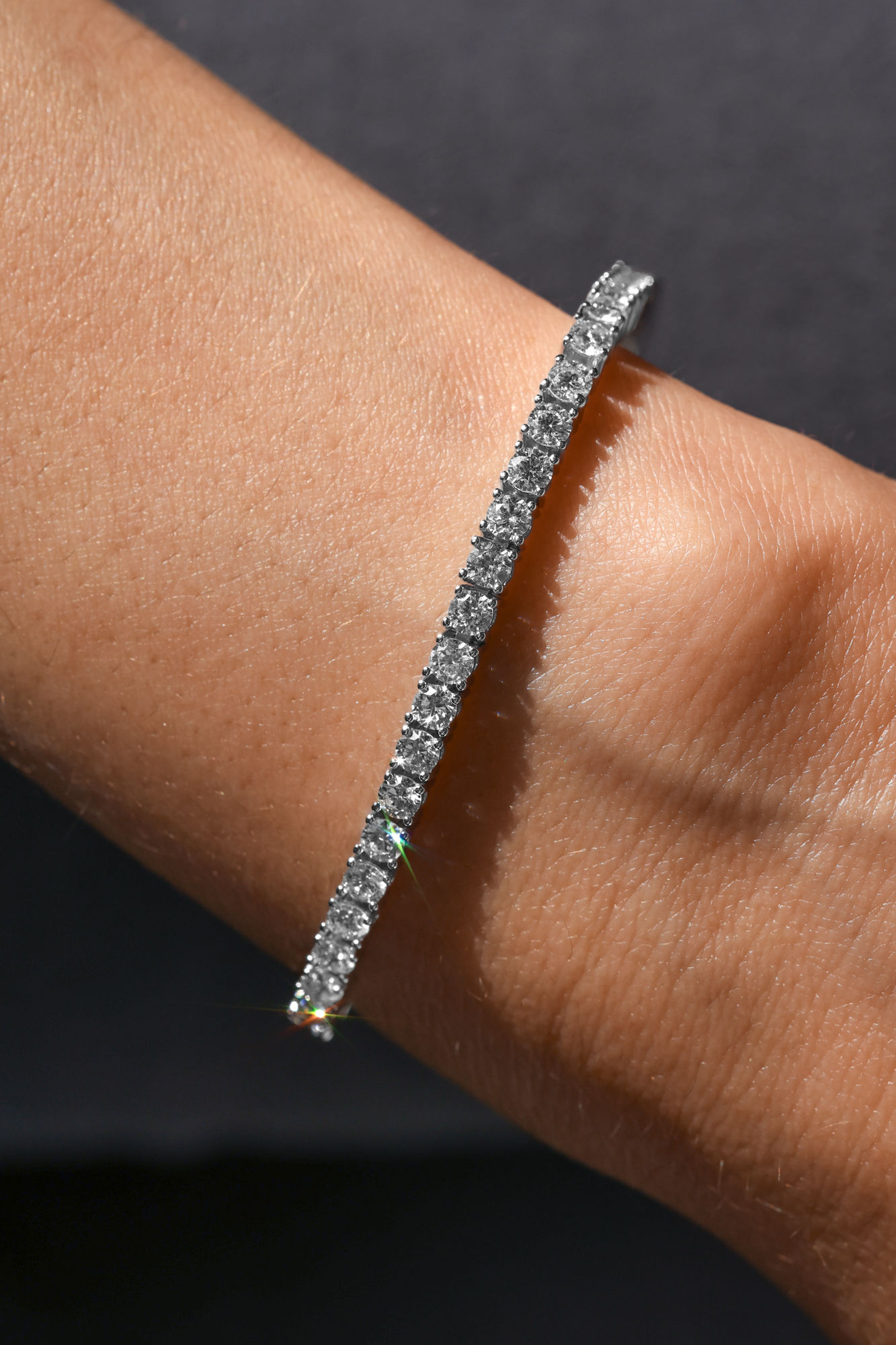 Round Diamond Tennis Bracelet 4.75 cts.