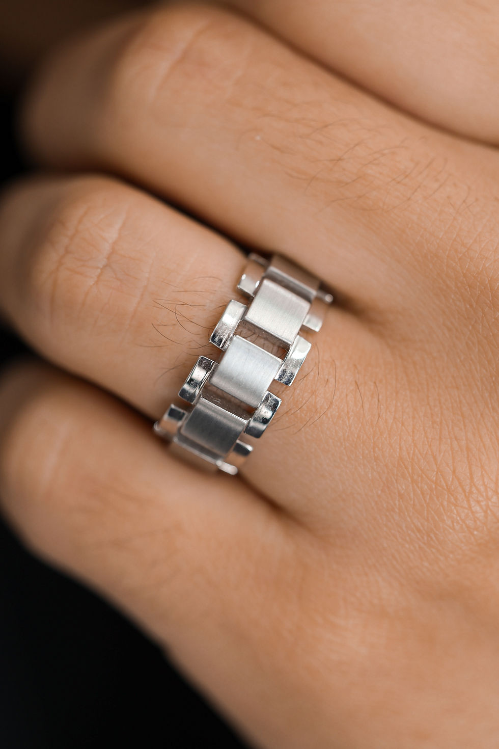 Thumbnail: White Gold Men's Link Band