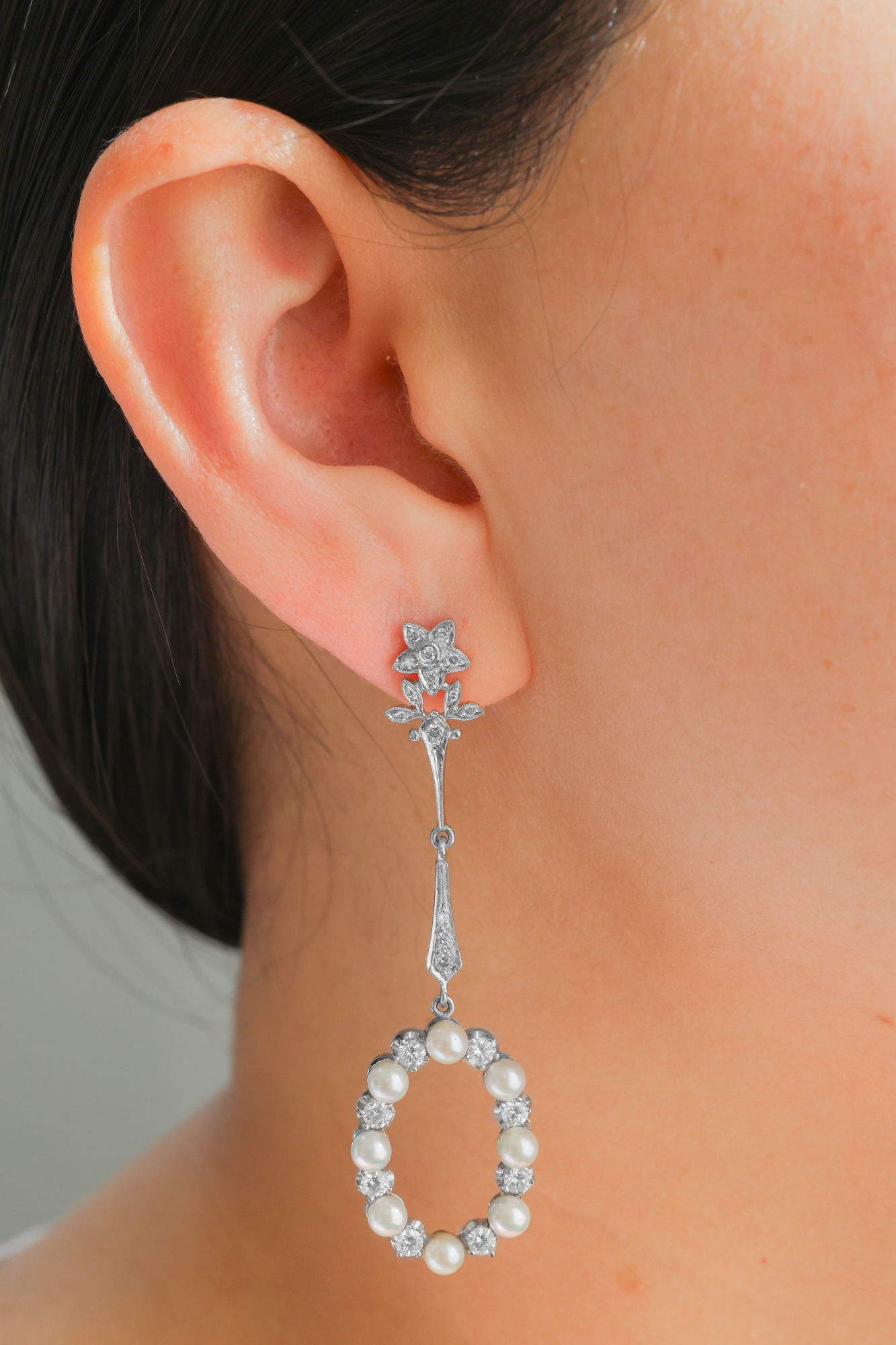 Vintage Pearl Dangle Earrings 2 cts.