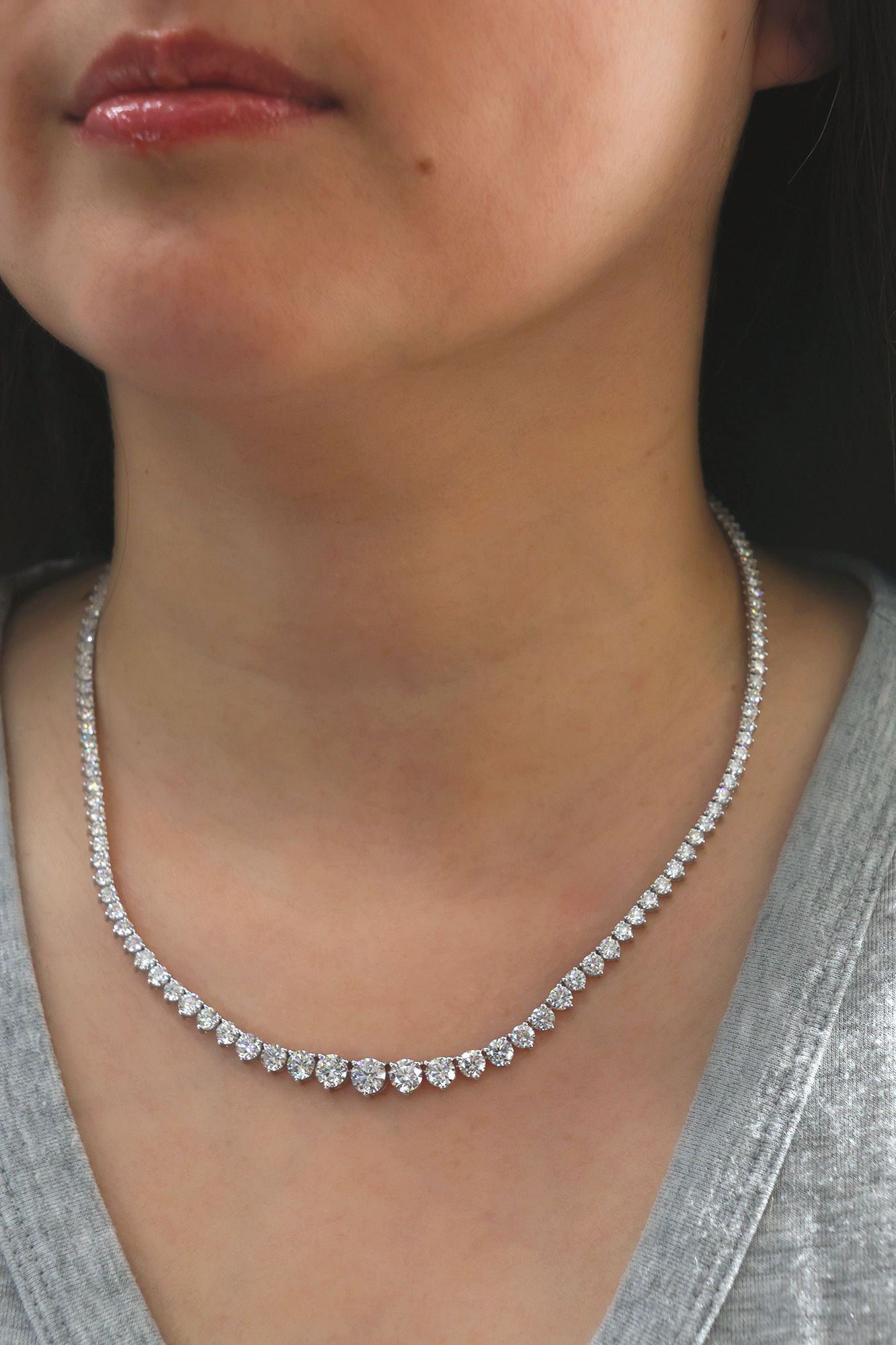 Lab-Grown White Gold Graduated Tennis Necklace 15 cts.