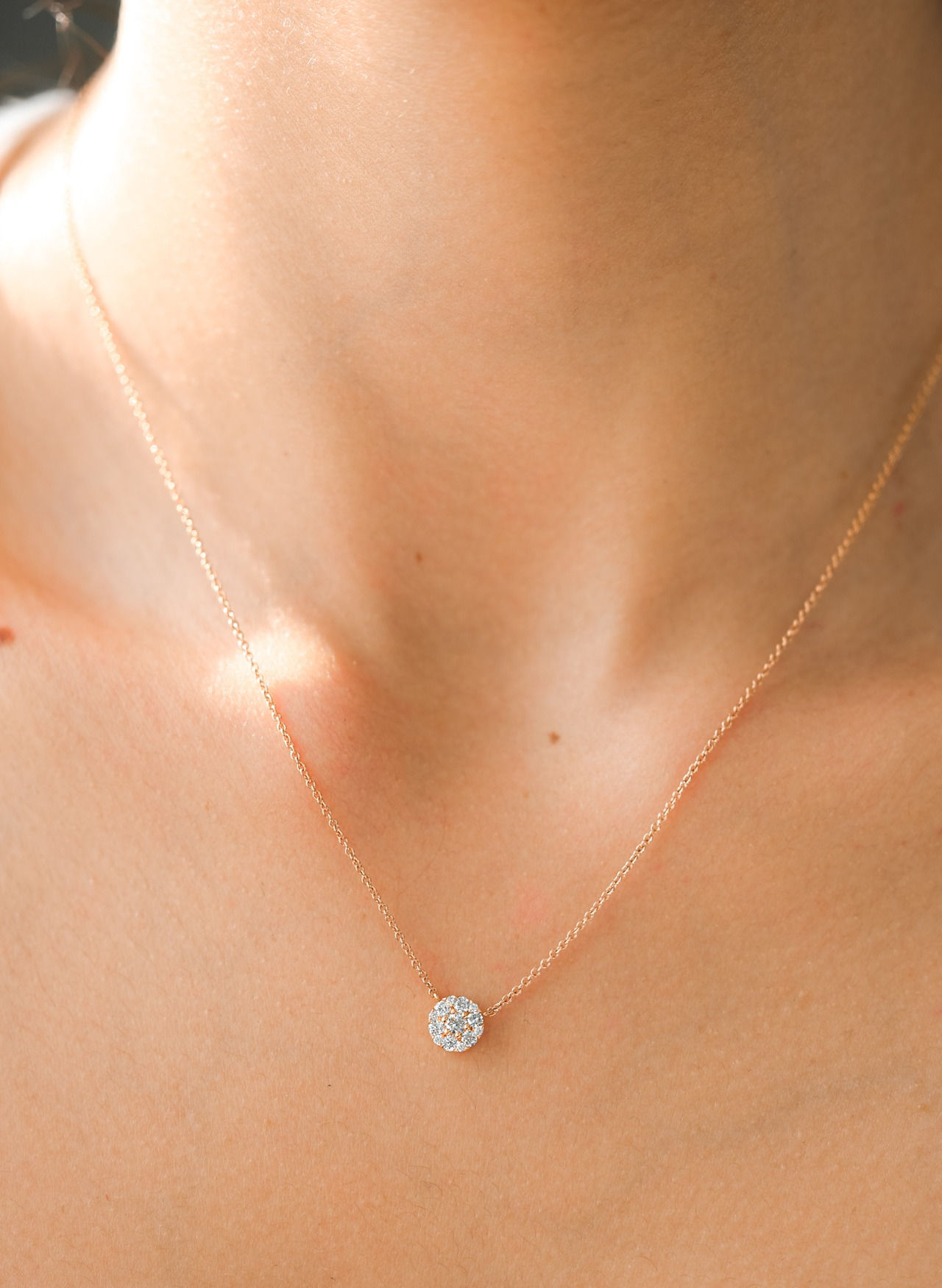 Cluster Diamond Pendant 0.34 cts.