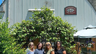 Wine Tasting at Hummingbird Hills Winery: A Delightful Saratoga Day Trip