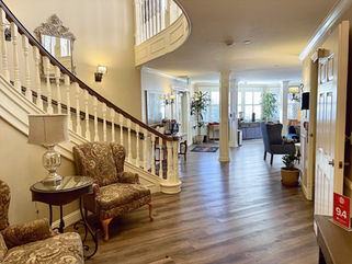 The charming Apple Farm Inn