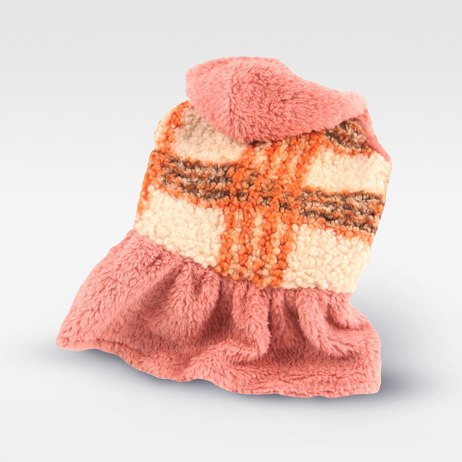 Plüsch-Hunde Rockkleid mit Kapuze in Rosa, Orange und Braun – stilvoll, kuschelig und perfekt für kleine Hunde.