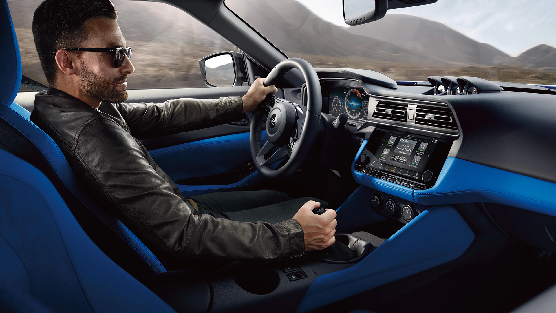 2023-nissan-z-cockpit-l.jpg.webp