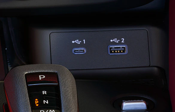 2023-nissan-z-center-console-showing-usb-a-and-usb-c-ports.jpg.webp