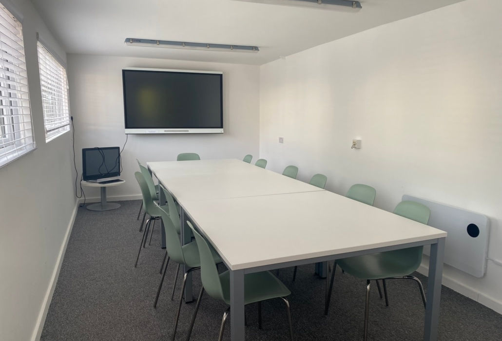 The Aeonian Meeting Room