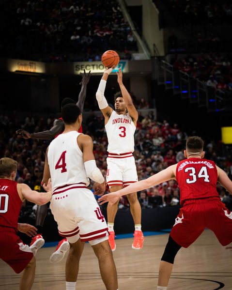 IU_player_1.jpg